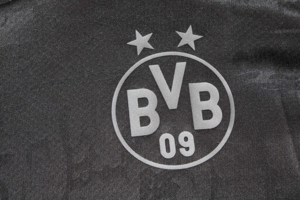 Borussia Dortmund All black